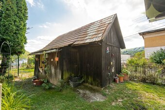 Pokoj vidieka, výhody mesta – Rodinný dom v Novej Bani na pr - 17