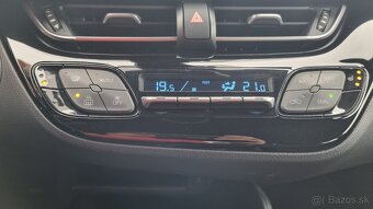 Toyota C-HR 1.8 Hybrid Comfort+ Pack - 17