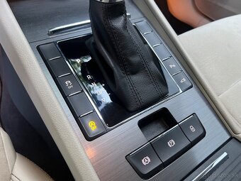Škoda Superb Combi 2.0 TDI 140kw DSG / VIRTUAL / MATRIX/2020 - 17