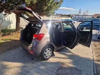 Hyundai ix20 1.4 DOHC CVVT 16V M5 Comfort 90k (benzín) - 17