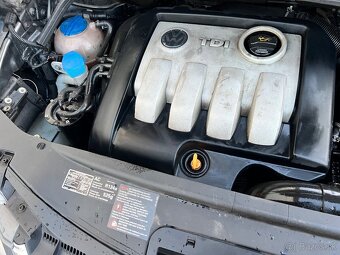 7MIEST VW TOURAN 1.9TDi 77kW ✅CENA NA SK ŠPZ - 17