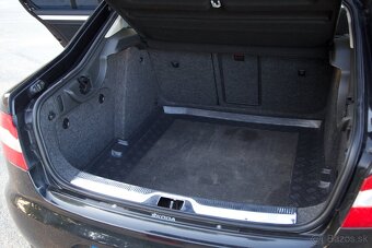 Škoda Superb 1.9 TDI 96 kW – legenda - 17