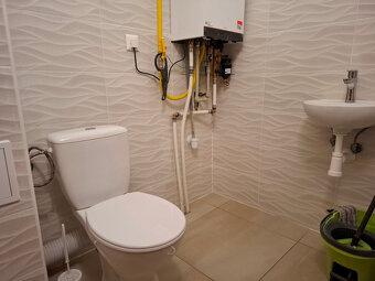 3 izbový byt do prenájmu Nitra centrum zariadený terasa - 17