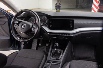 Škoda Octavia 1.5 TSI 53 000km - TOP stav - 17
