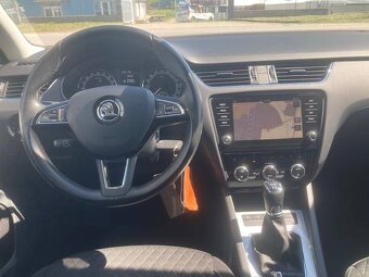 Škoda Octavia Combi 1.6TDI 85kW, NAVI, 86765km, 12/2017 - 17