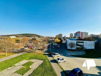 Prenájom 2 izbový byt - 17