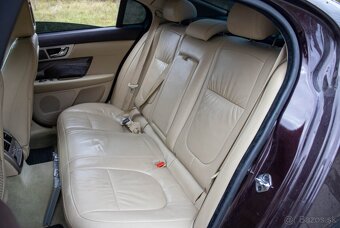 JAGUAR XF 3.0D V6 155kW LUXURY 2011 - 17