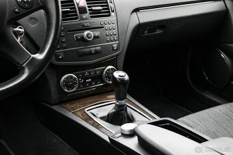 Mercedes-Benz C180 W204 115KW - 17