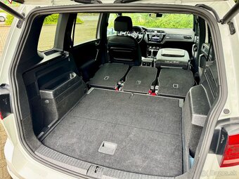 Volkswagen Touran R-Line 1.8 TSI DSG, 2017, 180 koni - 17