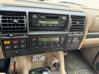 Land Rover Discovery - 17