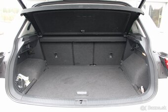 Volkswagen Tiguan 2.0 TDI EVO Elegance 4Motion DSG - 17