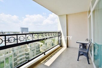 Luxusní apartmán 2+kk (68 m²) v první linii s bočním výhlede - 17