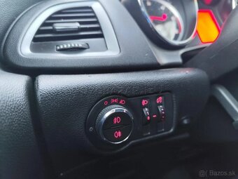 --REZERVOVANÉ-- Opel Astra 1.7CDTi Sports Tourer - 17
