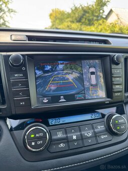 Toyota Rav4 2.5 Hybrid Trend AWD + winter paket(Odpočet DPH) - 17