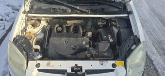 Peugeot PARTNER 1.9 D 51 kw - 17