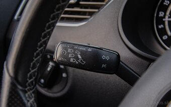 Škoda Octavia Combi 2.0 TDI RS - 17