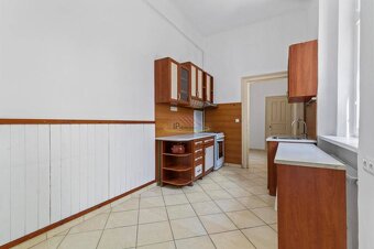 Výnimočný, priestranný 3 izbový byt pri Prezidentskom paláci - 17