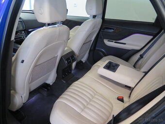 Jaguar F-Pace 3.0d V6 AWD,Portfolio,DPH - 17