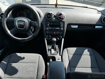 Audi A3 Sportback 1.6 Ambition - 17