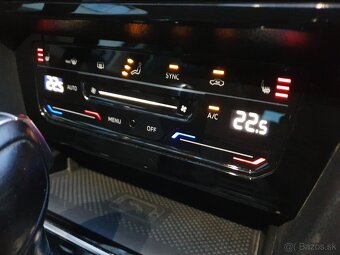 VW Passat B8 Variant 2.0TDI 147kW 4x4 DSG - záruka Autodraft - 17