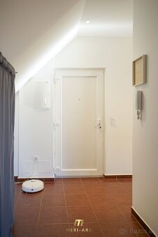 3-izbový podkrovný byt s parkovaním v pokojnej časti Rajky - 17