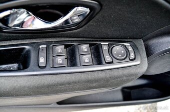 Renault Mégane 1.6 16V Limited LEN 26000KM - 17