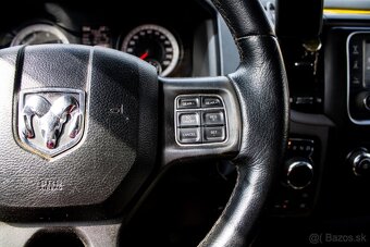 Dodge RAM 1500 5.7 HEMI - 17