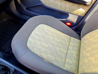 Škoda Fabia Comfort 1,4MPI 50KW KLIMA ABS SERVO - 17