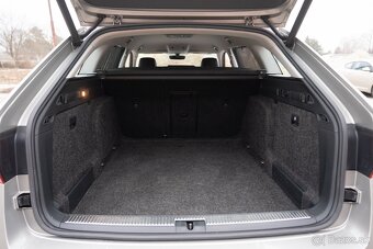 2016 Škoda Superb Combi TDI | 157 tisíc km - 17