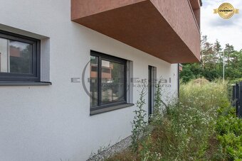 NA PREDAJ moderný 2-izbový byt so záhradou v Kostolišti - 17