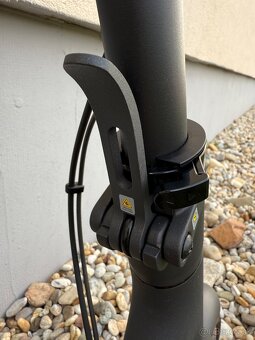 Xiaomi Mi Scooter Pro 2 – TOP stav, najazdené do 15km - 17