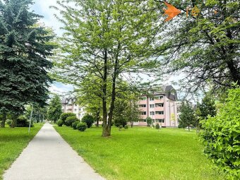 2 izbový byt s balkónom a nádherným výhľadom n ul. J Bottu v - 17