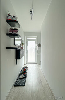 Reality KOMPLEX s.r.o. Vám ponúka NA PREDAJ štýlový dvojpodl - 17