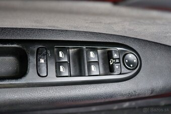 Peugeot 407 2.0 HDi Premium FAP - 17