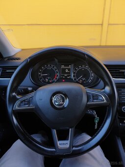 Škoda Octavia Scout 4x4 2,0 TDi DSG bixenon,ťažné, záruka km - 17