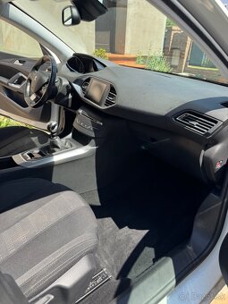 Peugeot 308 1.6 BlueHDI Allure - 17