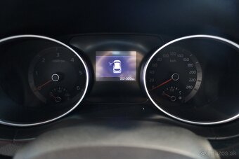 KIA CEED 1.6 Nafta 85 kW - 17