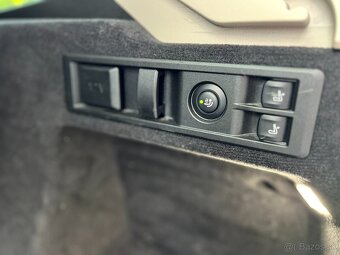 BMW 330e, Sport line, 23 500 bez DPH, plug-in hybrid - 17