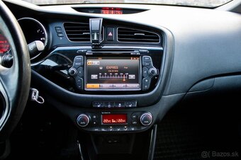 Kia Cee’d SW 1.6 GDI Platinum 2014 - 17