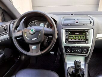 Škoda Octavia Combi 2.0 TSI RS 2012 147kw-200PS - 17
