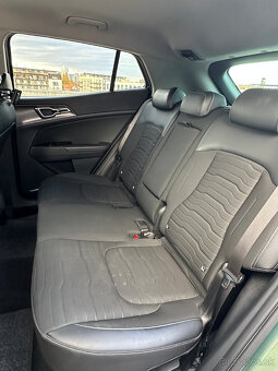 KIA Sportage Platinum 1.6 T-GDi HEV - 17