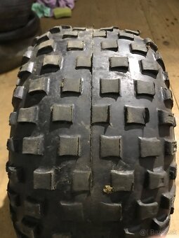Pneumatiky 16x8.0-7 - 17