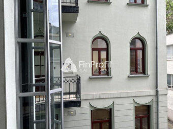 Kancelársky priestor s vlastným zázemím na prenájom - 107 m2 - 17