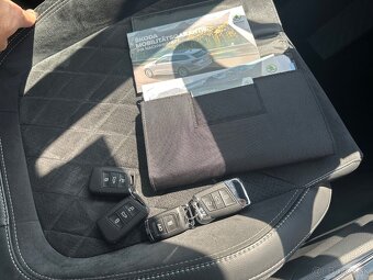 Škoda Kodiaq 2.0 Tdi 4x4 2020 SPORTLINE Webasto CANTON  DCC - 17