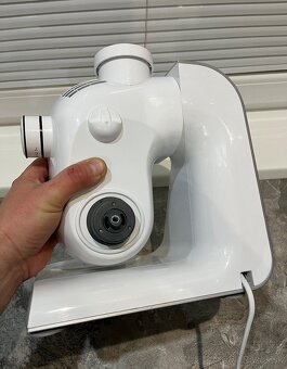 Bosch MUM 58258 1000w kuchynský robot - 17