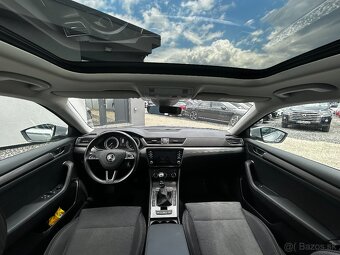 Škoda Superb Combi 2.0 TDI - 17