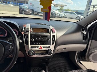 Kia Ceed - 17