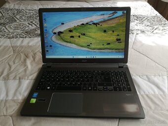 Acer V5. i5 4 gen. 15,6" FHD. Nový SSD 512 GB. nVidia 4+6GB - 17