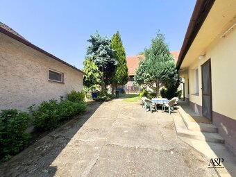 RODINNÝ DOM V HABÁNSKOM DVORE, POZEMOK 1910M2, SOBOTIŠTE, ok - 17