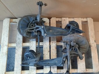 zadná náprava Superb 3 - 17